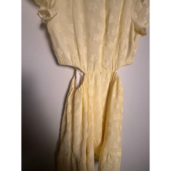 Show Me Your Mumu Merritt Yellow Mini Dress Size Large - Picture 8 of 8